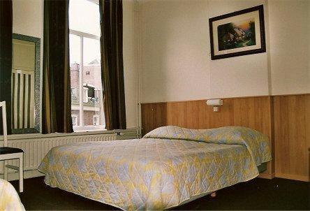 Hotel de Westertoren : photo 2 de la chambre chambre triple