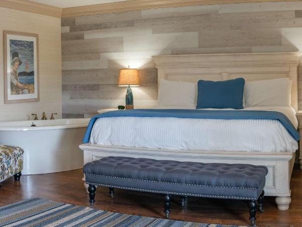 Prestige Beach House, WorldHotels Crafted : photo 1 de la chambre chambre lit king-size avec bain à remous