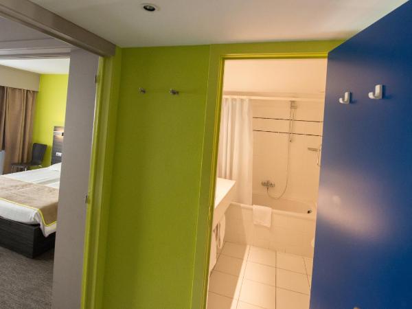 Ostend Hotel : photo 8 de la chambre chambre familiale (2 adultes et 2 enfants)
