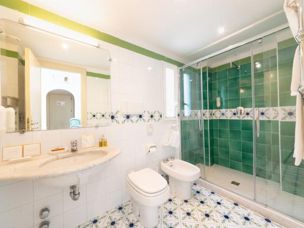 Hotel Continental Ischia : photo 4 de la chambre chambre quadruple