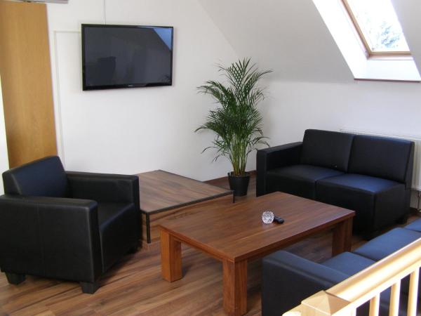 Hotel Alt Vinnhorst : photo 1 de la chambre appartement 3 chambres