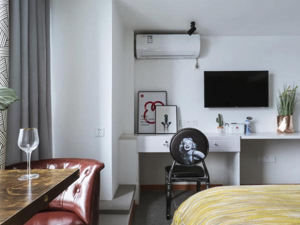 Xuanwu Lake, Confucius Temple, night view of NJ : photo 1 de la chambre appartement