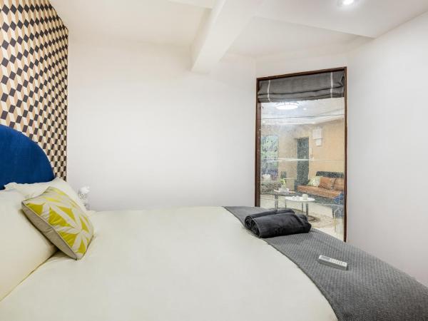 Chongqing·Yuzhong·Xiaoshizi· : photo 6 de la chambre appartement avec balcon