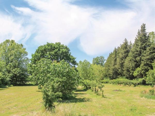Maison 4 étoiles et Studio 3 étoiles indépendants avec piscine : photo 5 de la chambre chambre double avec salle de bains privative