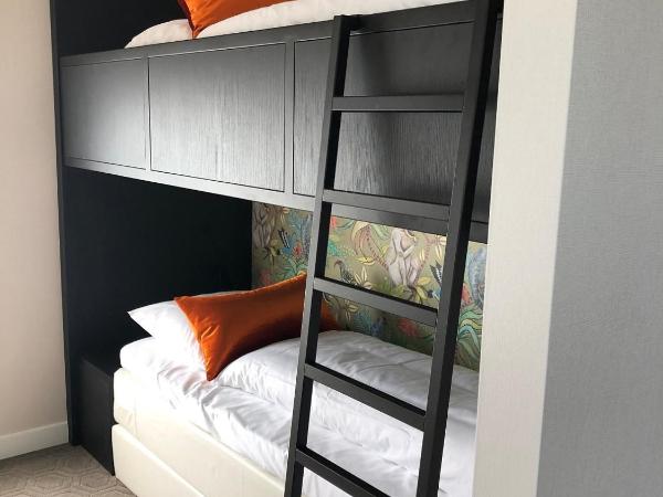 Hotel Van der Valk Maastricht : photo 2 de la chambre chambre familiale deluxe