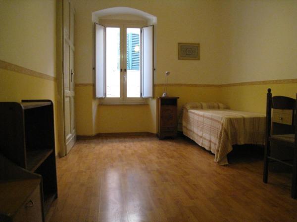 Casa Mariotti : photo 5 de la chambre chambre simple avec salle de bains commune