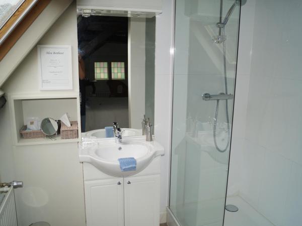 B&B Next Door : photo 8 de la chambre suite avec douche