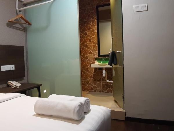 MIICO Hotel @ Mount Austin : photo 3 de la chambre chambre lit queen-size