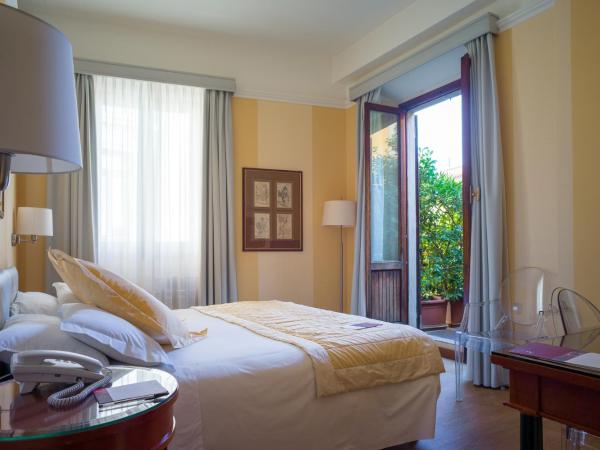 Hotel Gran Duca Di York : photo 9 de la chambre chambre double avec balcon