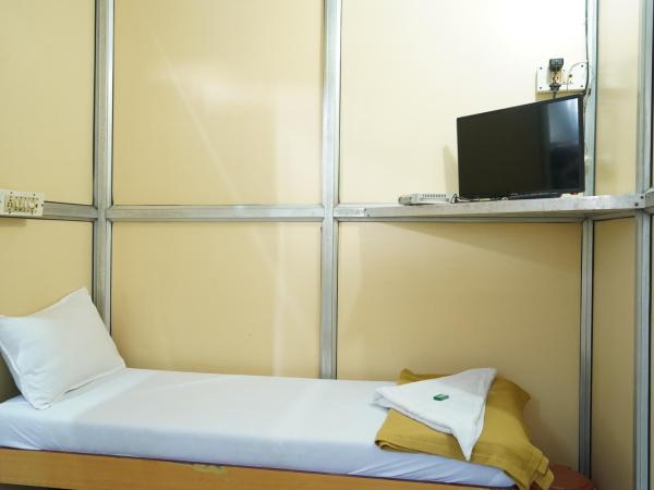 Sharda Residency : photo 1 de la chambre lit simple en dortoir