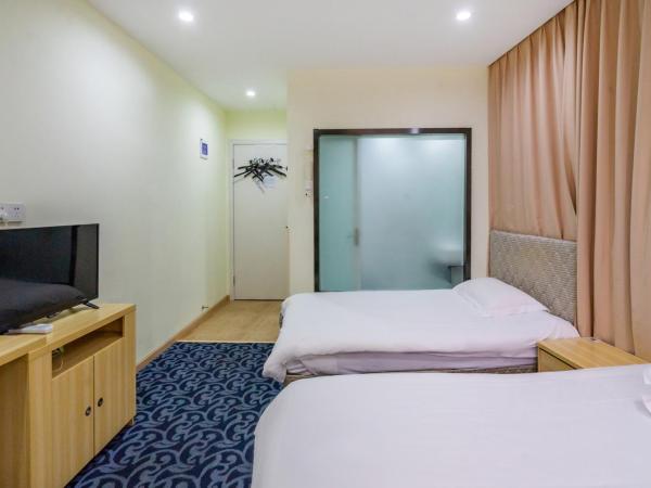 Hangzhou Memory Travel International Hotel-Edge Westlake : photo 6 de la chambre chambre familiale standard