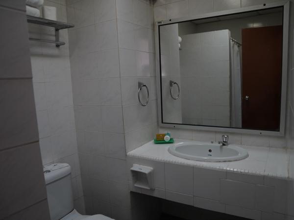 Hotel Seri Malaysia Johor Bahru : photo 1 de la chambre chambre familiale