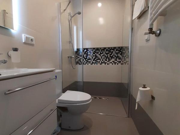 WILLA BAJLAND : photo 9 de la chambre chambre lits jumeaux avec salle de bains privative