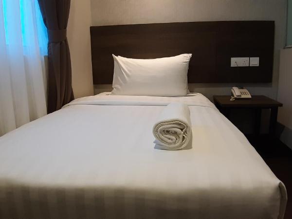 MIICO Hotel @ Mount Austin : photo 5 de la chambre chambre simple avec fenêtre