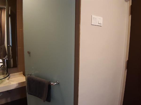 MIICO Hotel @ Mount Austin : photo 9 de la chambre chambre simple avec fenêtre