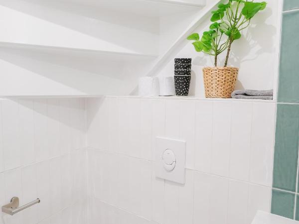 Tiny Private City Rooms Haarlem : photo 10 de la chambre chambre quadruple