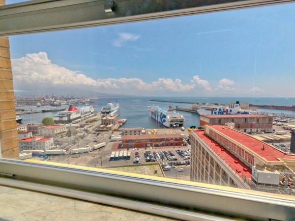 De Gasperi 55 : photo 2 de la chambre suite - vue sur mer