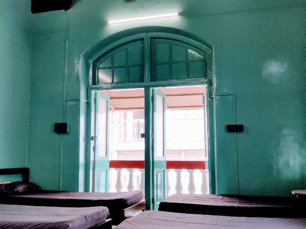 Hebbar's Heritage Home : photo 9 de la chambre dortoir mixte de 6 lits