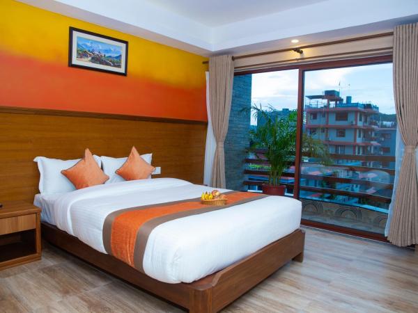 Hotel Lake Star : photo 1 de la chambre chambre double ou lits jumeaux deluxe avec balcon