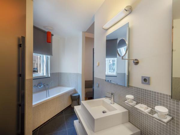 Kruisherenhotel Maastricht - Oostwegel Collection, member of Design Hotels : photo 4 de la chambre hébergement signature gatekeeper's residence