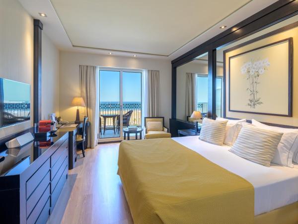 Las Arenas Balneario Resort : photo 2 de la chambre chambre double ou lits jumeaux exécutive avec terrasse - vue sur mer