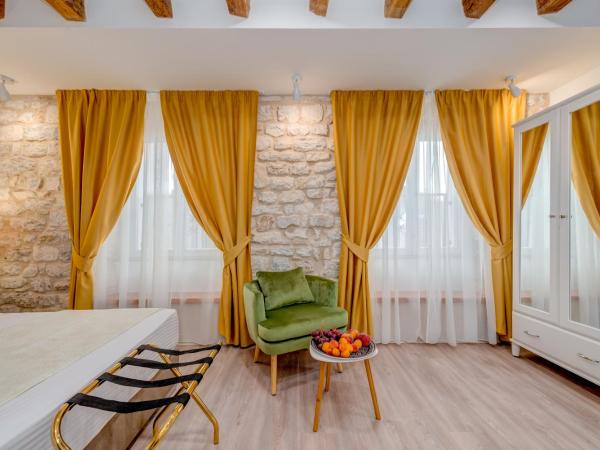 Princ Heritage Rooms : photo 5 de la chambre chambre lit king-size