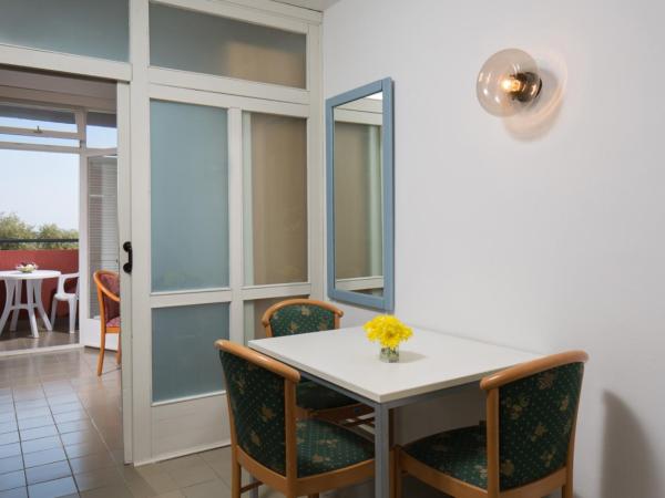 Lanterna Resort : photo 3 de la chambre apartment for 2+1 seaside