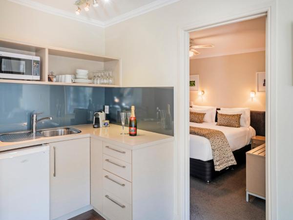 Silver Fern Rotorua Suites & Spa : photo 4 de la chambre executive one bedroom suite with spa pool