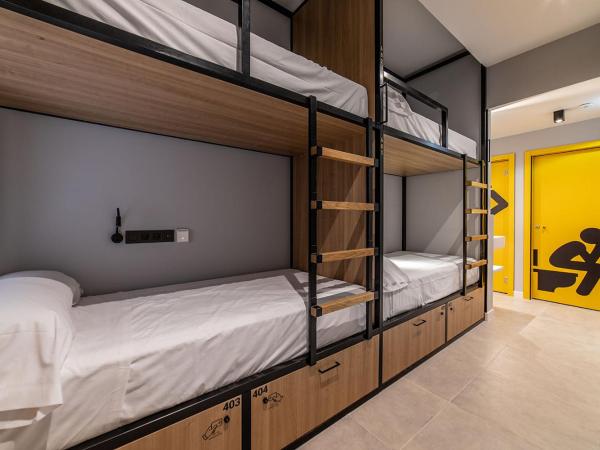 Petit Hostel La Latina : photo 1 de la chambre lit dans dortoir mixte de 4 lits
