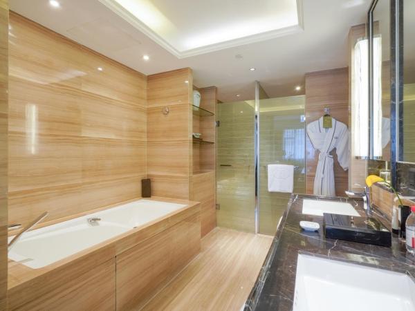 Sofitel Hangzhou Westlake : photo 6 de la chambre chambre de luxe avec lit king-size - vue sur ville
