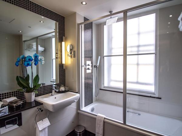 Wellington Hotel by Blue Orchid : photo 5 de la chambre chambre supérieure lit queen-size