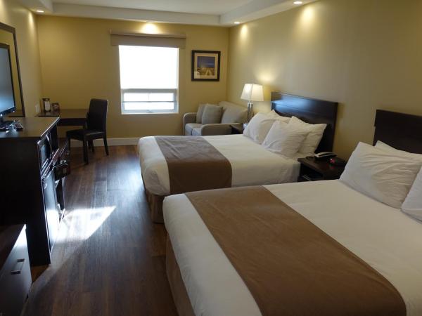 Chateau Louis Hotel & Conference Centre : photo 3 de la chambre chambre deluxe avec 2 lits queen-size