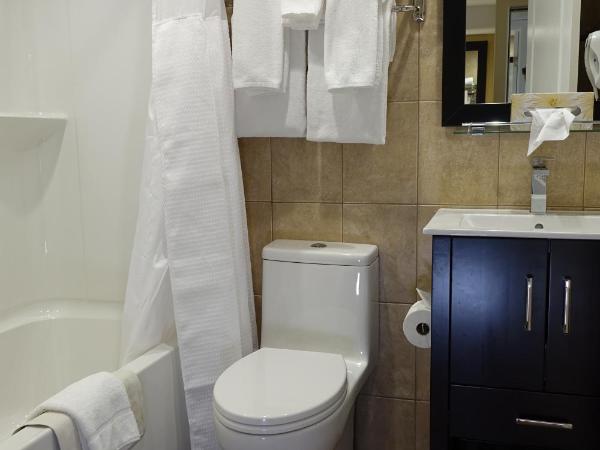 Chateau Louis Hotel & Conference Centre : photo 4 de la chambre chambre deluxe avec 2 lits queen-size