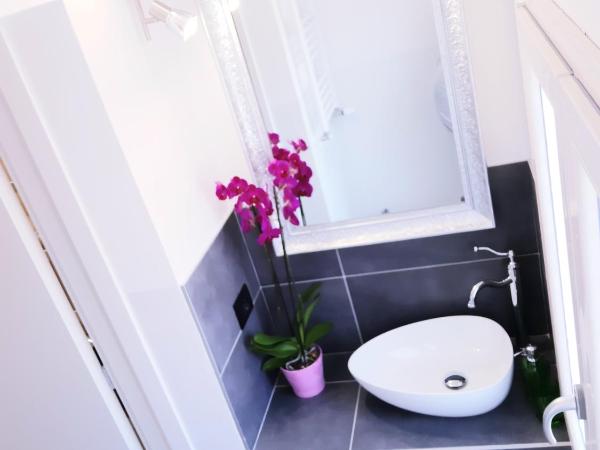 Wagon-lit : photo 8 de la chambre chambre double ou lits jumeaux avec salle de bains privative
