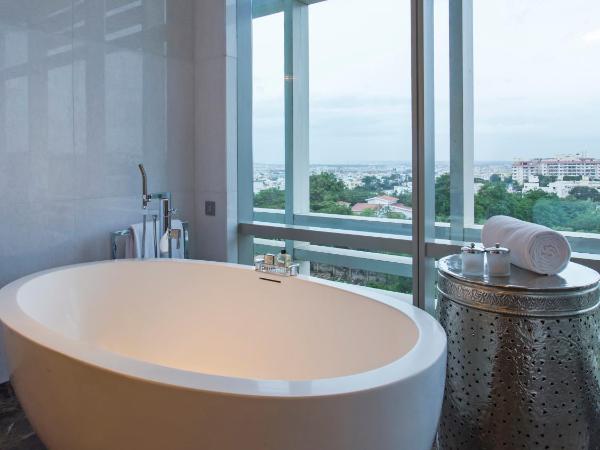 Park Hyatt Hotel and Residences, Hyderabad : photo 6 de la chambre suite lit king-size