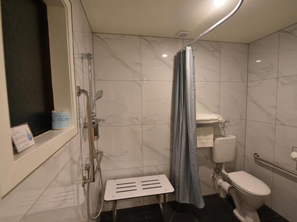 Regal Residency : photo 7 de la chambre superior king suite accessible