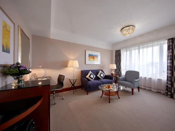 Hotel Royal Macau : photo 4 de la chambre suite lits jumeaux royale deluxe avec 2 petits-déjeuners, 2 goûters et les avantages du salon