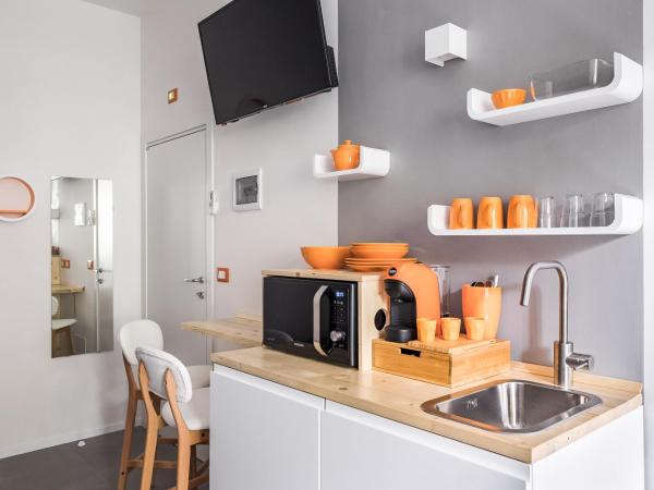 Interno 7 - Rooms da Vale : photo 3 de la chambre chambre double ou lits jumeaux avec salle de bains privative