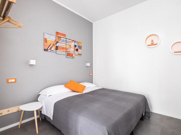 Interno 7 - Rooms da Vale : photo 2 de la chambre chambre double ou lits jumeaux avec salle de bains privative