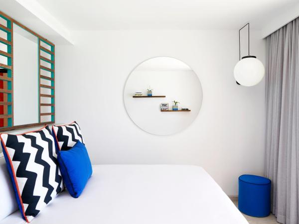 Salt of Palmar, Mauritius, a Member of Design Hotels : photo 2 de la chambre chambre bang on beach