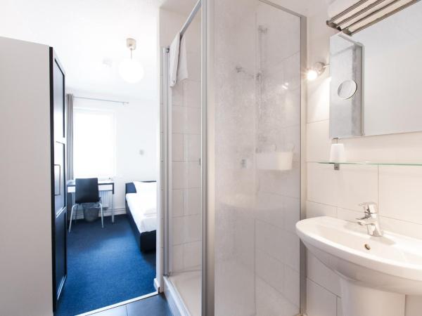 Arcade Hotel & Hostel Hamburg : photo 5 de la chambre chambre simple avec toilettes communes