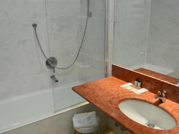 Art Hotel Boston : photo 6 de la chambre chambre triple standard