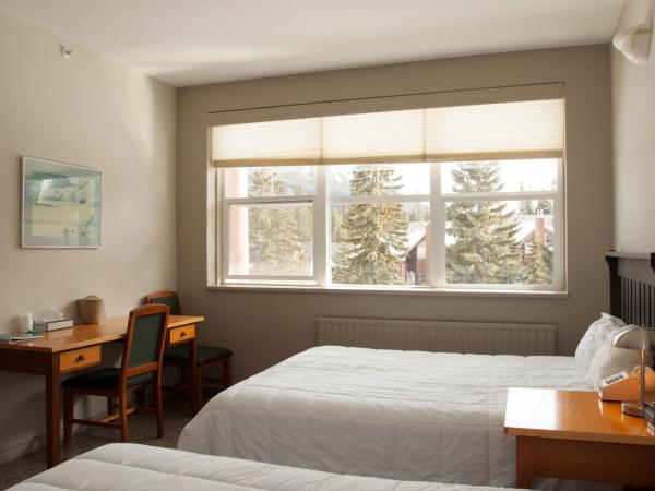 YWCA Banff Hotel : photo 3 de la chambre chambre double avec 2 lits doubles