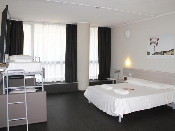 Best Quality Hotel Politecnico : photo 3 de la chambre chambre quadruple