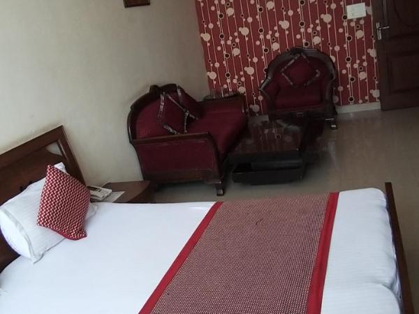 Hotel Home Stay Dwarka : photo 2 de la chambre chambre triple deluxe