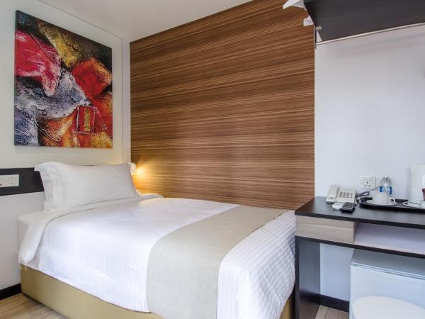 12FLY Hotel Kuala Lumpur : photo 2 de la chambre chambre simple standard avec fenêtre