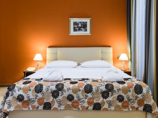 Hotel Dubrovnik : photo 3 de la chambre chambre lit king-size deluxe