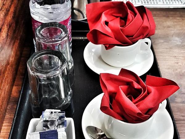 Hotel Aerocity Purple Orchid : photo 8 de la chambre chambre double deluxe