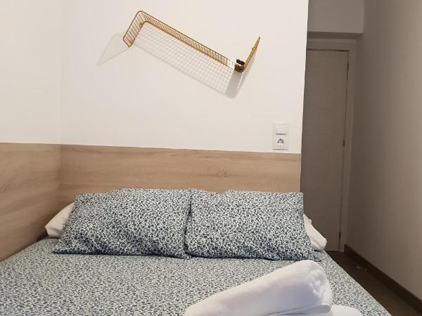 Pensión La Estrella : photo 2 de la chambre chambre simple avec salle de bains privative