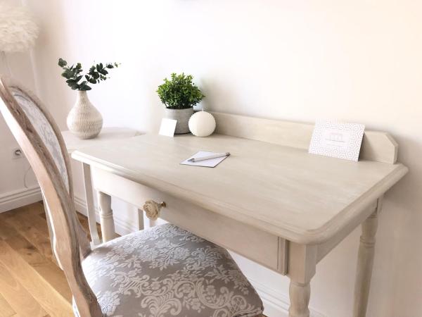 Le Coeur de la Bastide - Adult only : photo 5 de la chambre chambre lit queen-size - vue sur jardin